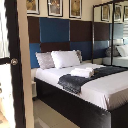 Mabolo Garden Flat A6 With Free Rooftop Pool Cebu Екстер'єр фото
