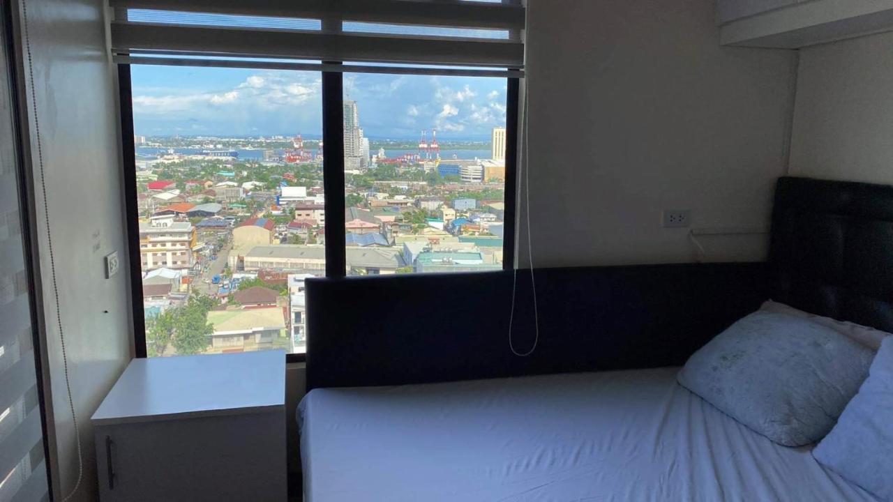 Mabolo Garden Flat A6 With Free Rooftop Pool Cebu Екстер'єр фото