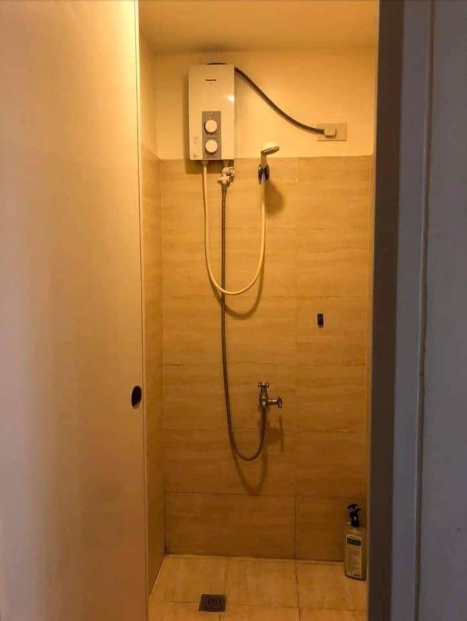 Mabolo Garden Flat A6 With Free Rooftop Pool Cebu Екстер'єр фото