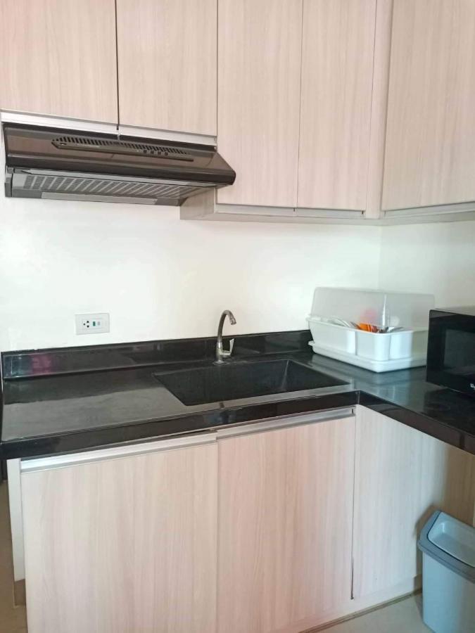 Mabolo Garden Flat A6 With Free Rooftop Pool Cebu Екстер'єр фото