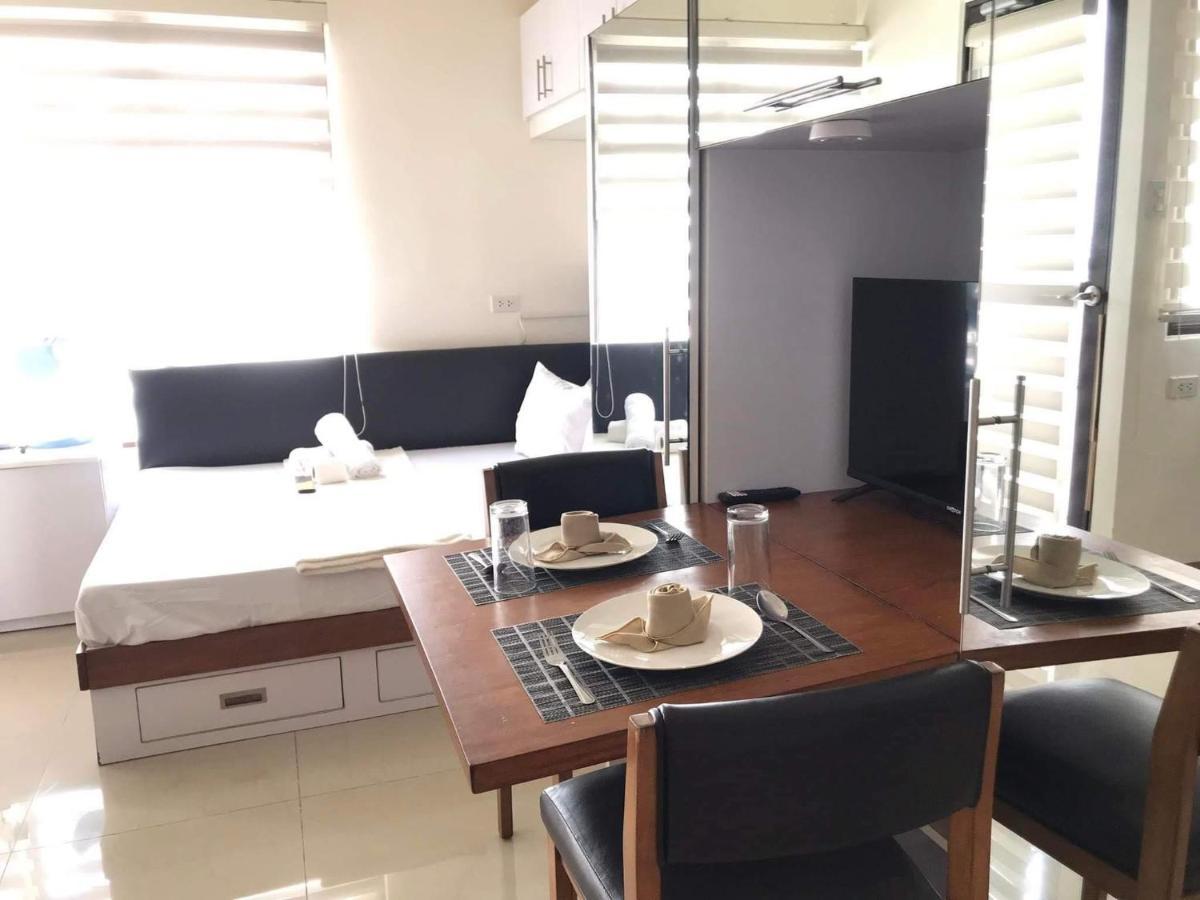 Mabolo Garden Flat A6 With Free Rooftop Pool Cebu Екстер'єр фото